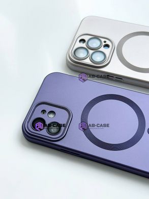 Чехол матовый Silicone with MagSafe для iPhone 14 c защитными линзами на камеру Deep Purple