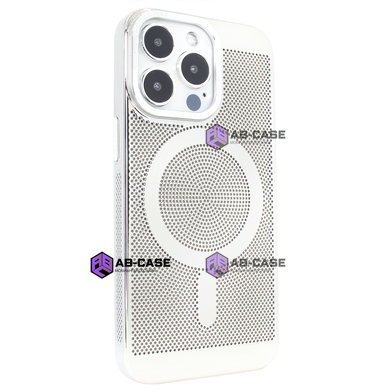 Чехол для iPhone 15 Pro Perforation Case with MagSafe Silver
